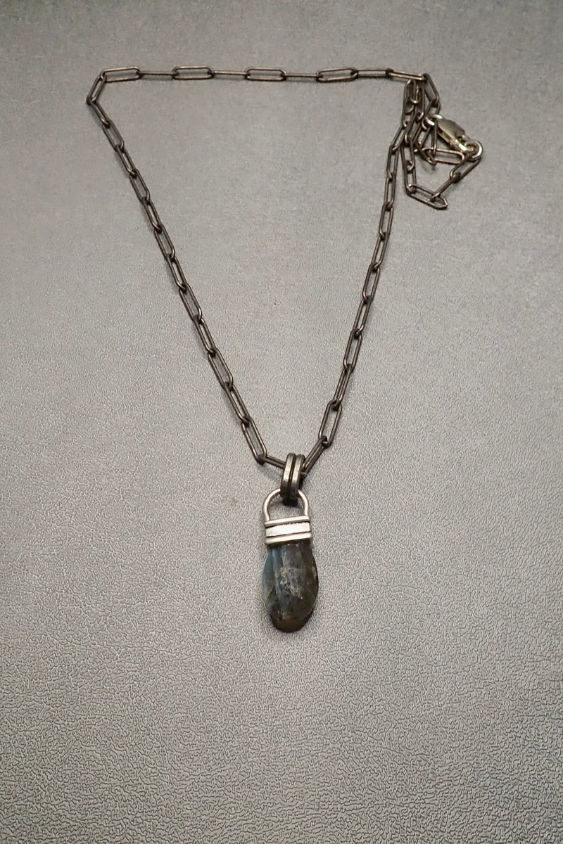 LABRADORITE NECKLACE