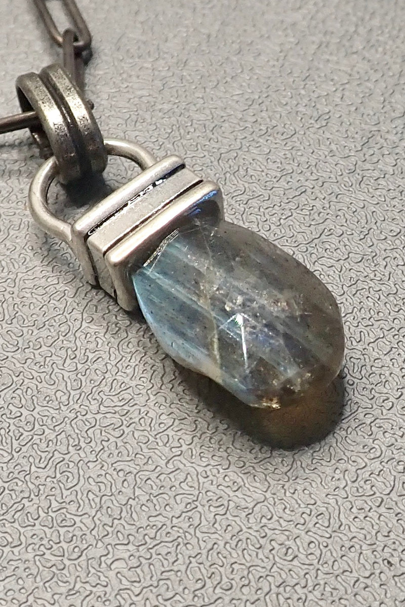 LABRADORITE NECKLACE