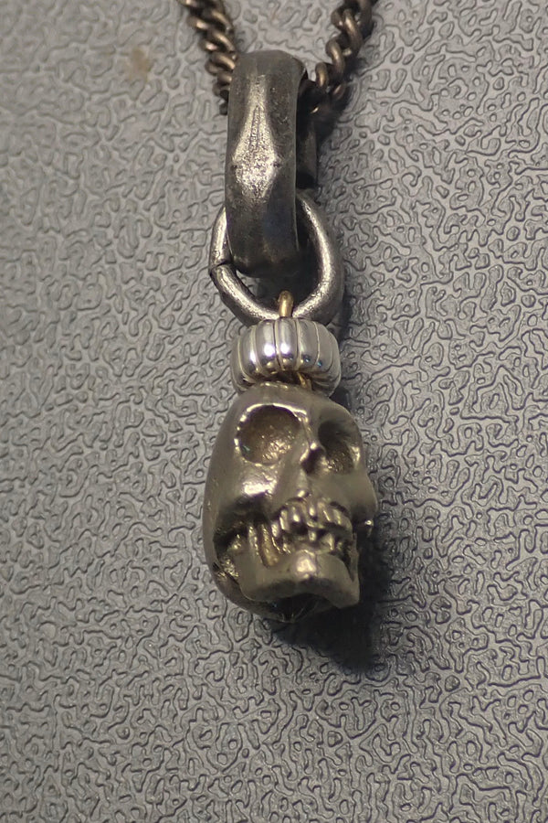 SILVER SKULL PENDANT