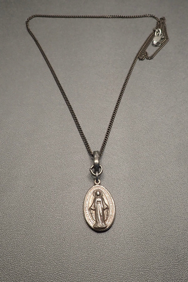 MIRACULOUS VIRGEN PENDANT