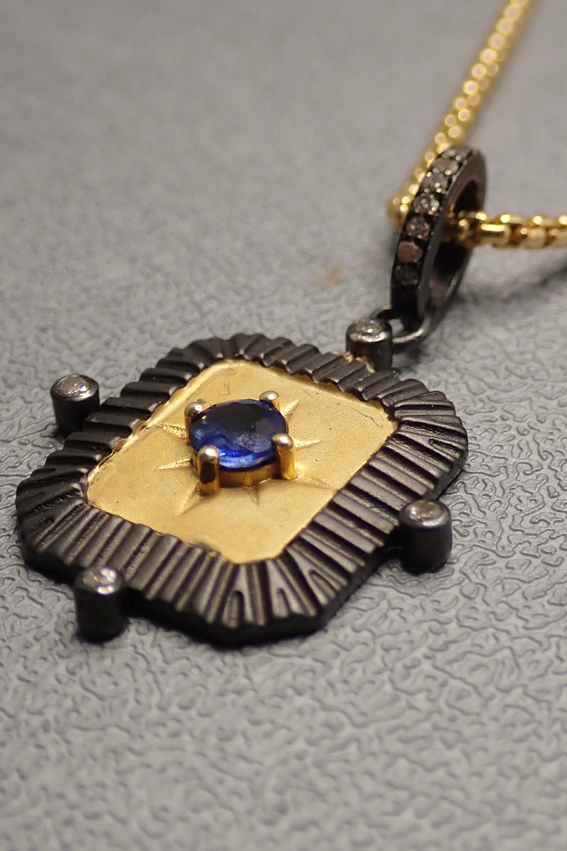SAPPHIRE PENDANT