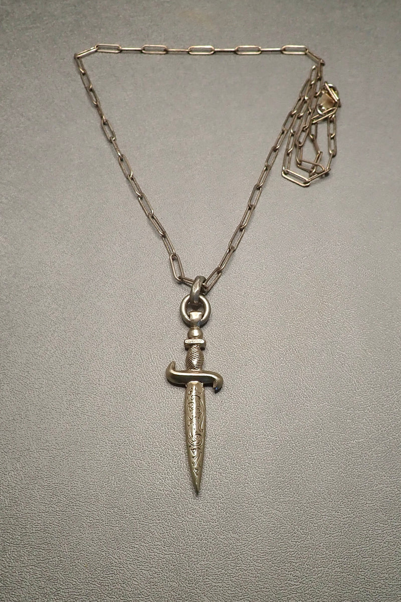 SILVER DAGGER PENDANT