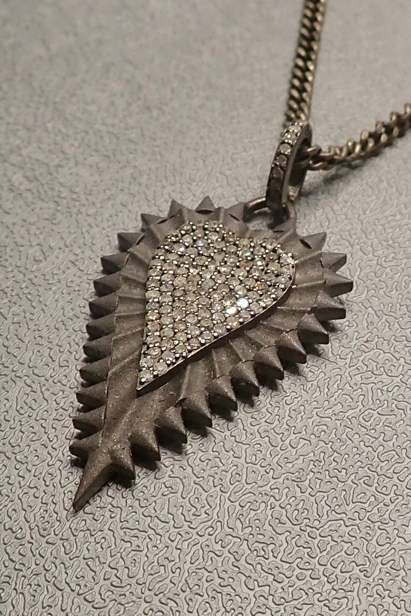 BRAVE DIAMOND HEART PENDANT