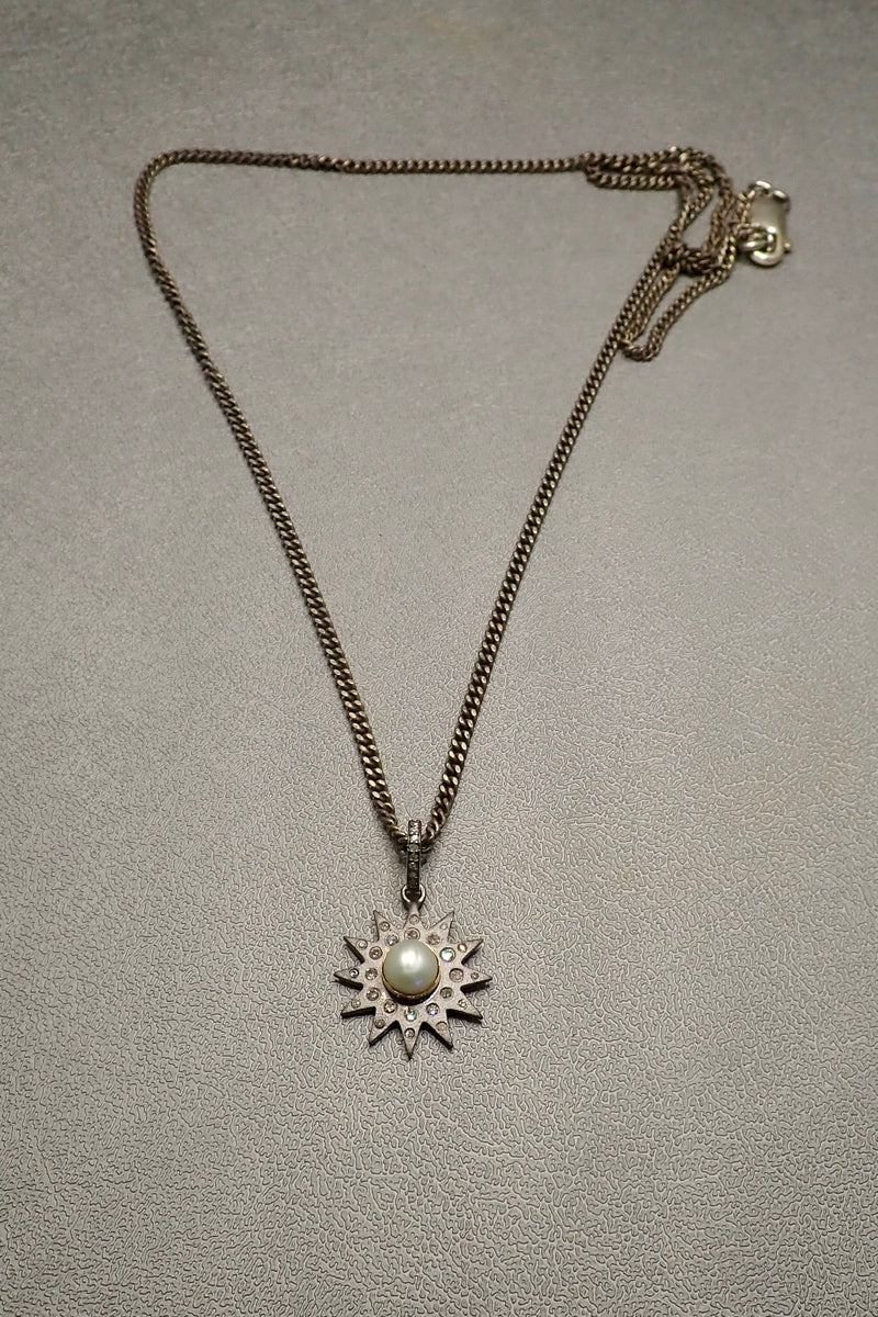 DIAMOND  PEARL STAR PENDANT