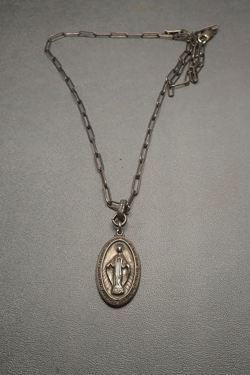 VIRGEN MEDAL NECKLACE