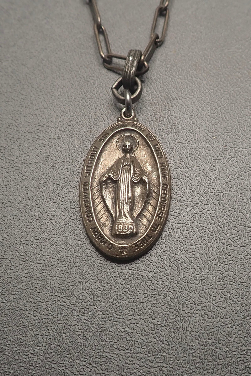 VIRGEN MEDAL NECKLACE