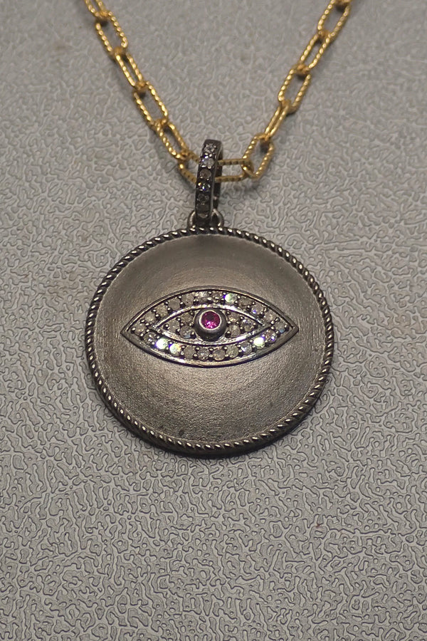 EVIL EYES PENDANT NECKLACE