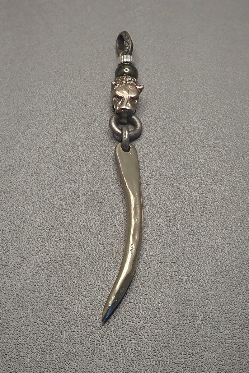 LONG LION HEAD THOOT PENDANT