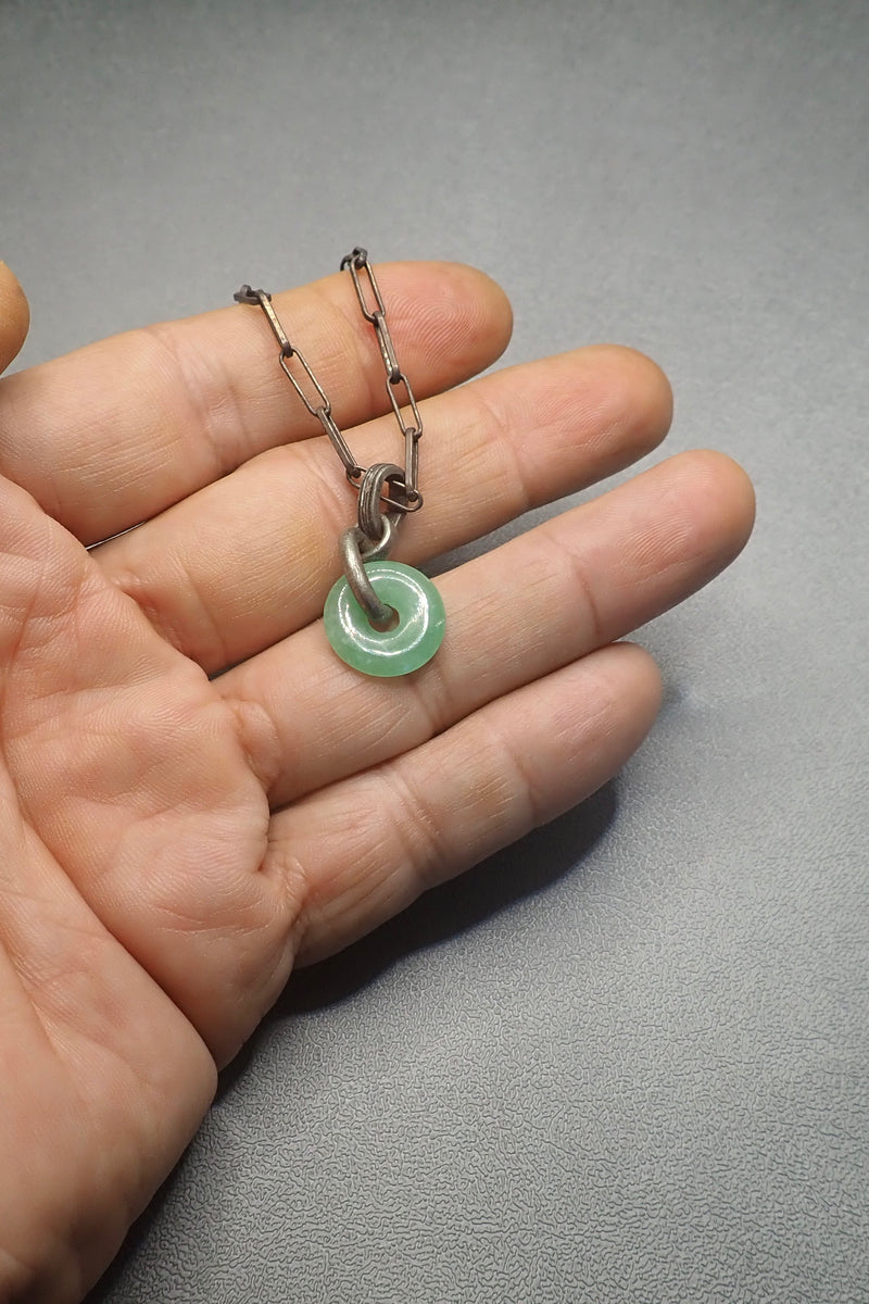 JADE DISC PENDANT